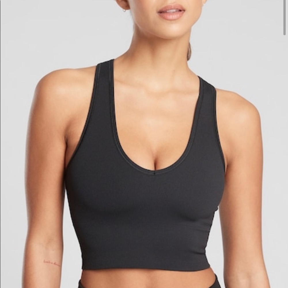 Athleta Crop Top V Neck Tank Size Small Black